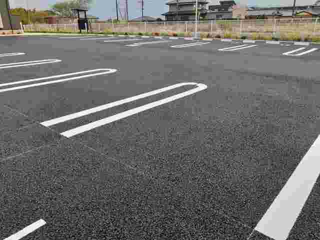 14/20 駐車場