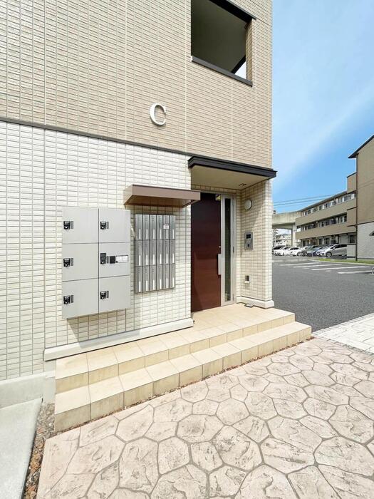 13/20 エントランス