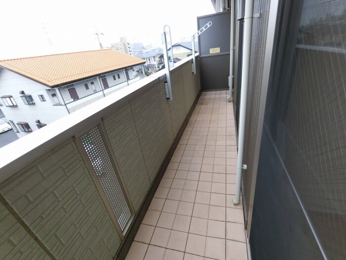 13/28 バルコニー