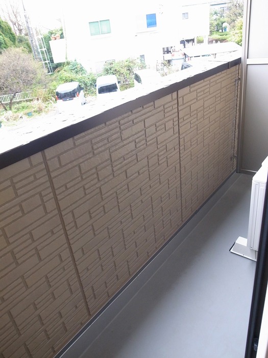 16/22 バルコニー