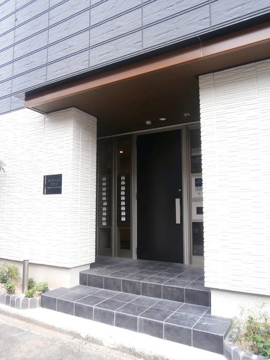 20/20 エントランス