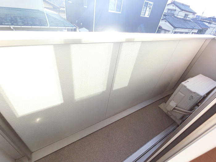 18/23 バルコニー