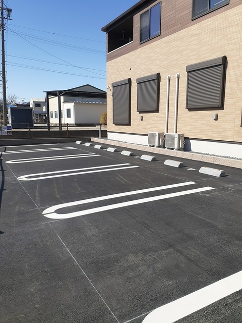 14/20 駐車場