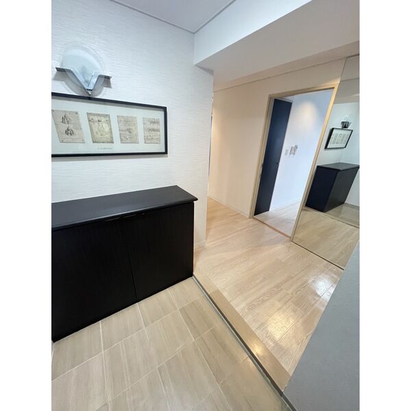 14/15 エントランス