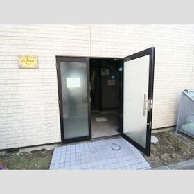 15/24 エントランス