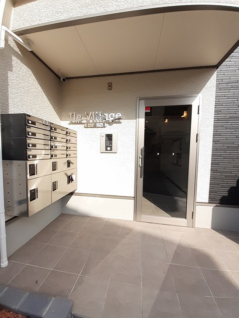 14/20 エントランス