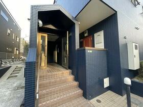 3/3 エントランス