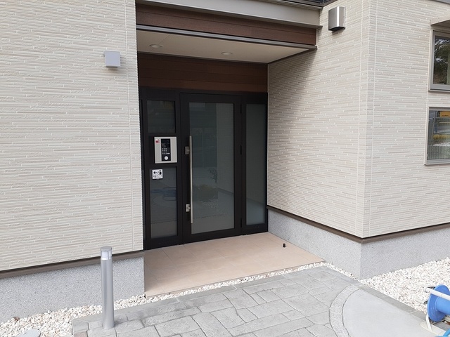 2/8 エントランス