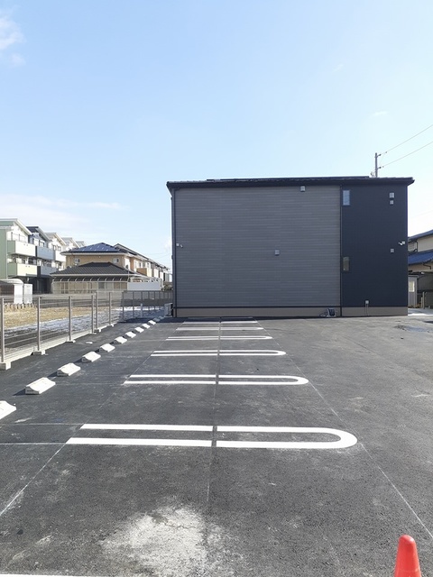 16/22 駐車場