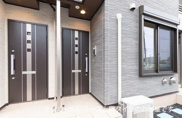 14/20 エントランス