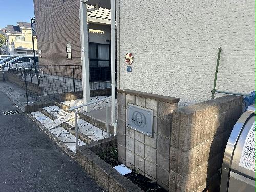 14/22 エントランス