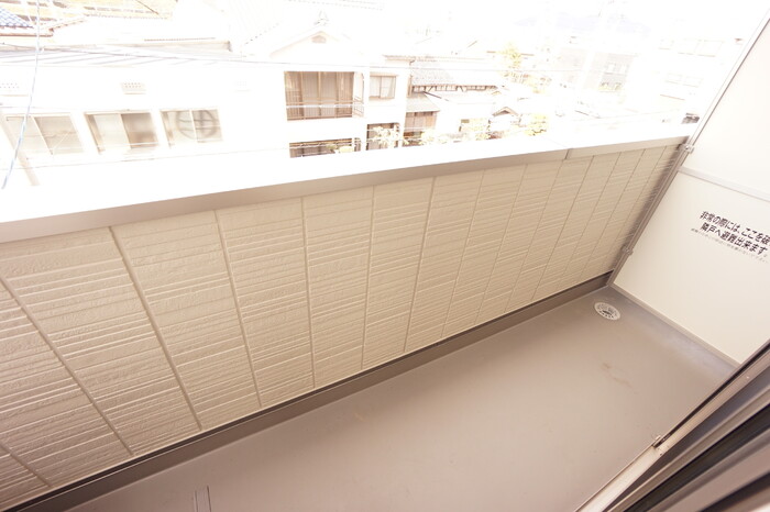 15/20 バルコニー