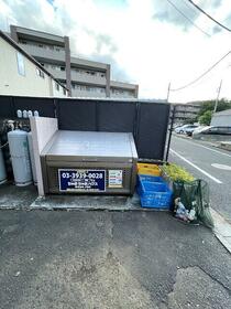 2/5 エントランス