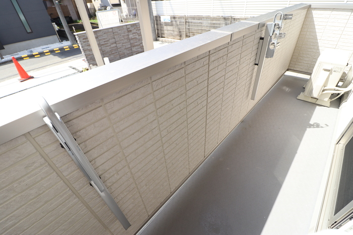 16/23 バルコニー