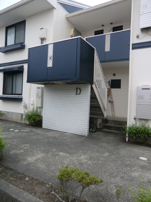 14/17 エントランス