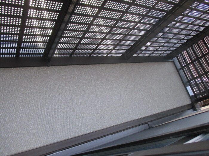 13/23 バルコニー