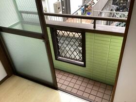 13/22 バルコニー