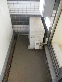 13/16 バルコニー