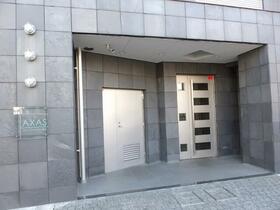 16/16 エントランス