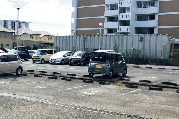 14/16 駐車場