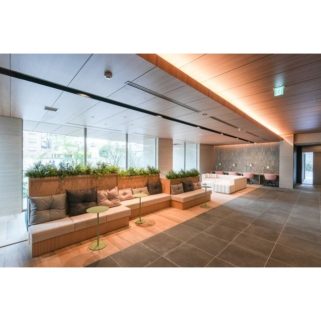 3/5 エントランス