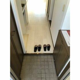 6/16 玄関