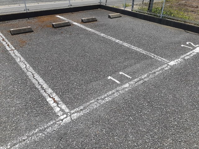14/20 駐車場