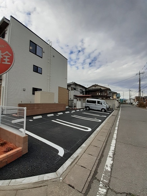2/8 駐車場