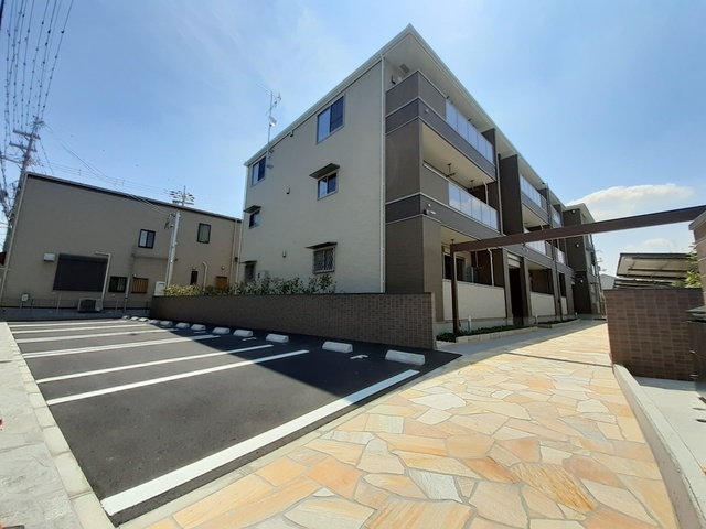 14/20 駐車場
