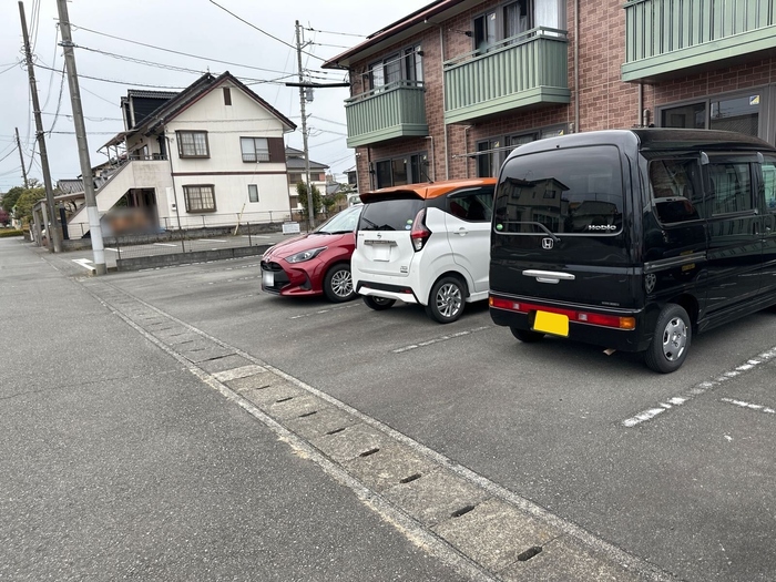 20/21 駐車場
