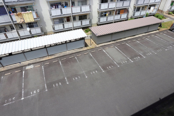 16/26 駐車場