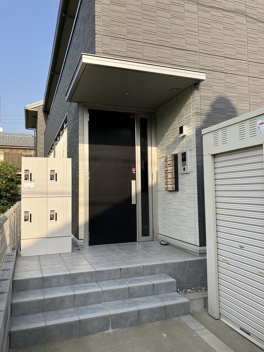 19/20 エントランス