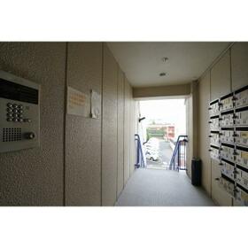 16/22 エントランス