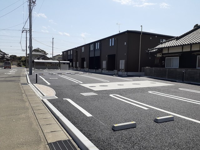 14/20 駐車場