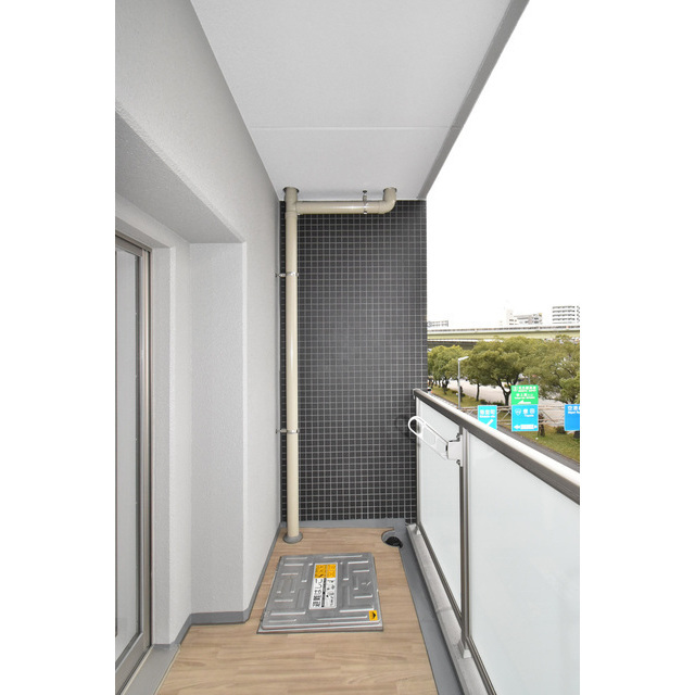 18/30 バルコニー