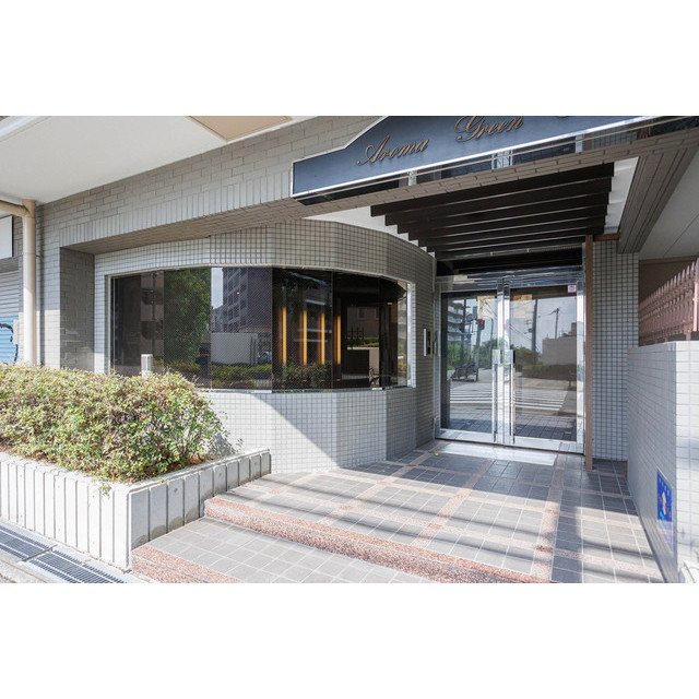 22/23 エントランス