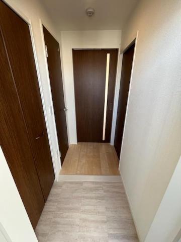 14/27 玄関