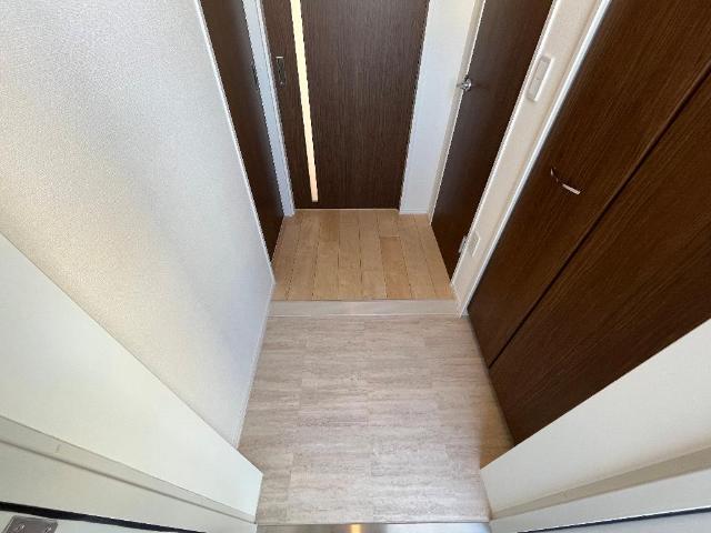 13/21 玄関