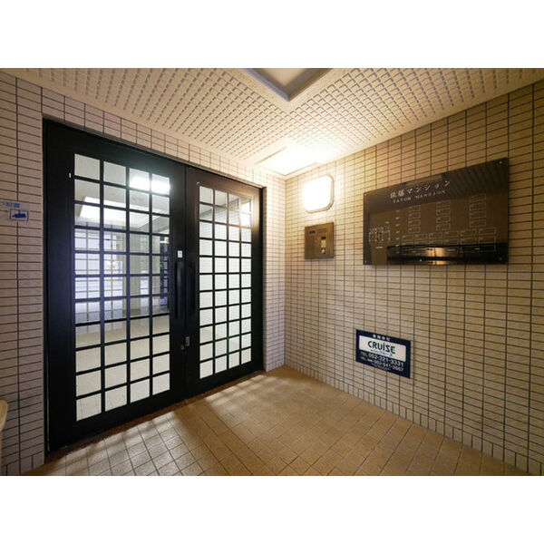 13/24 エントランス