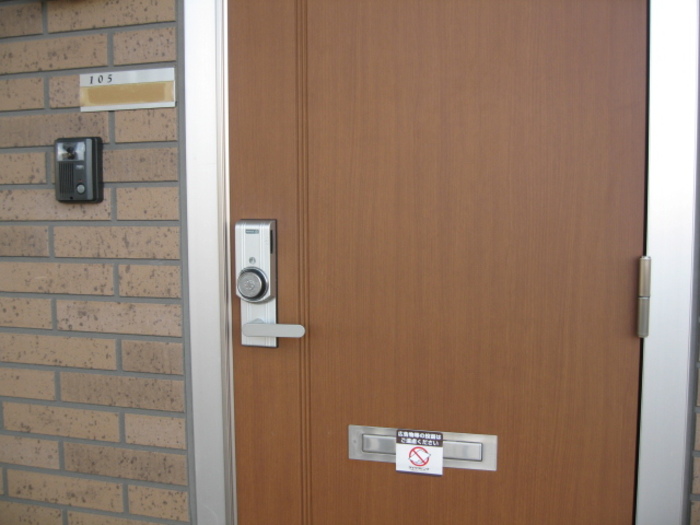 19/20 エントランス