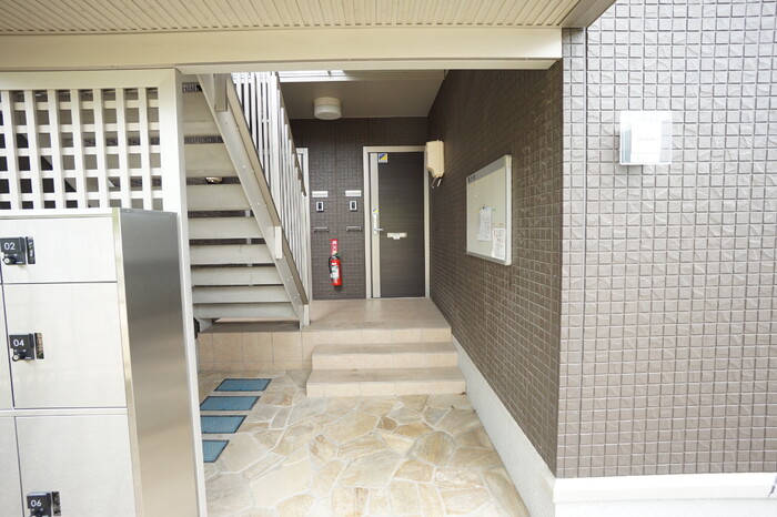 20/20 エントランス