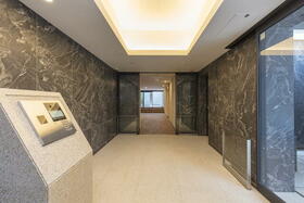 9/10 エントランス