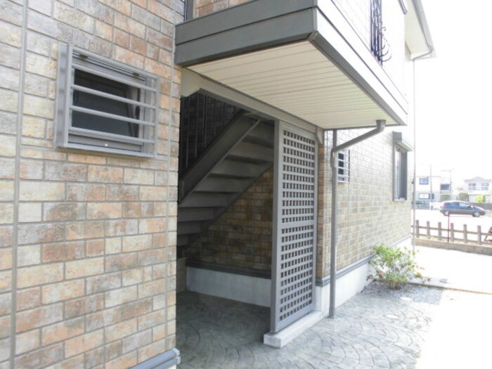 17/18 エントランス