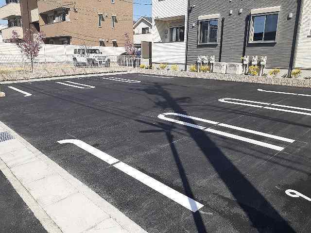 14/21 駐車場