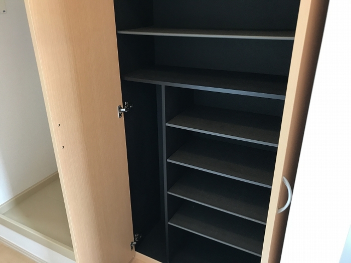 16/20 バルコニー