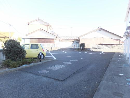 2/10 駐車場