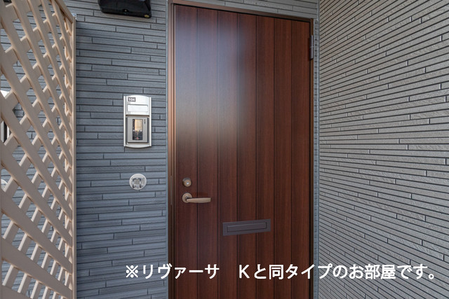 14/24 エントランス