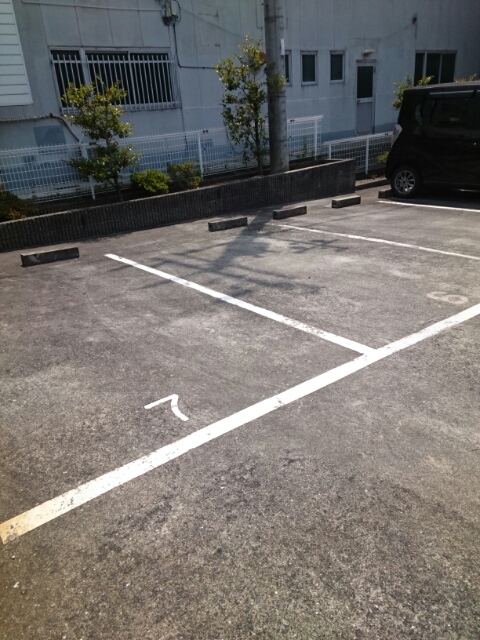 14/20 駐車場