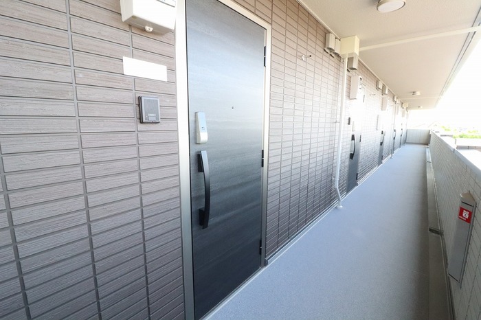 20/29 エントランス