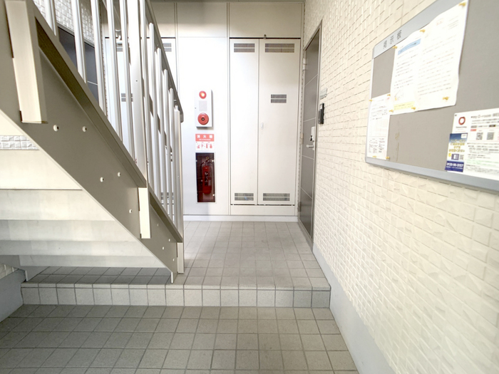 17/22 エントランス